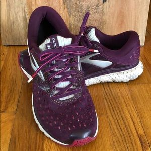 Women’s Brooks Glycerin 16 running shoes